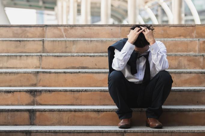 1280  Web-Jeune salarié au bord du burn-out.jpg